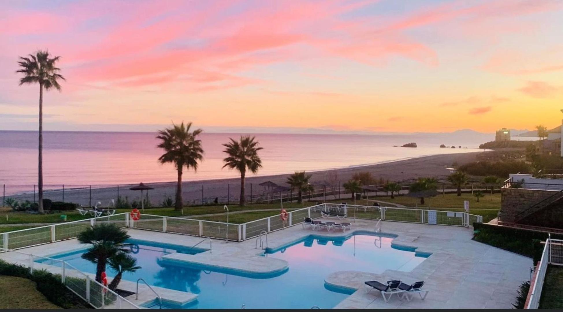 Premium Luxury-Casares Del Mar-Seaside Apartment Bahia de Casares ภายนอก รูปภาพ